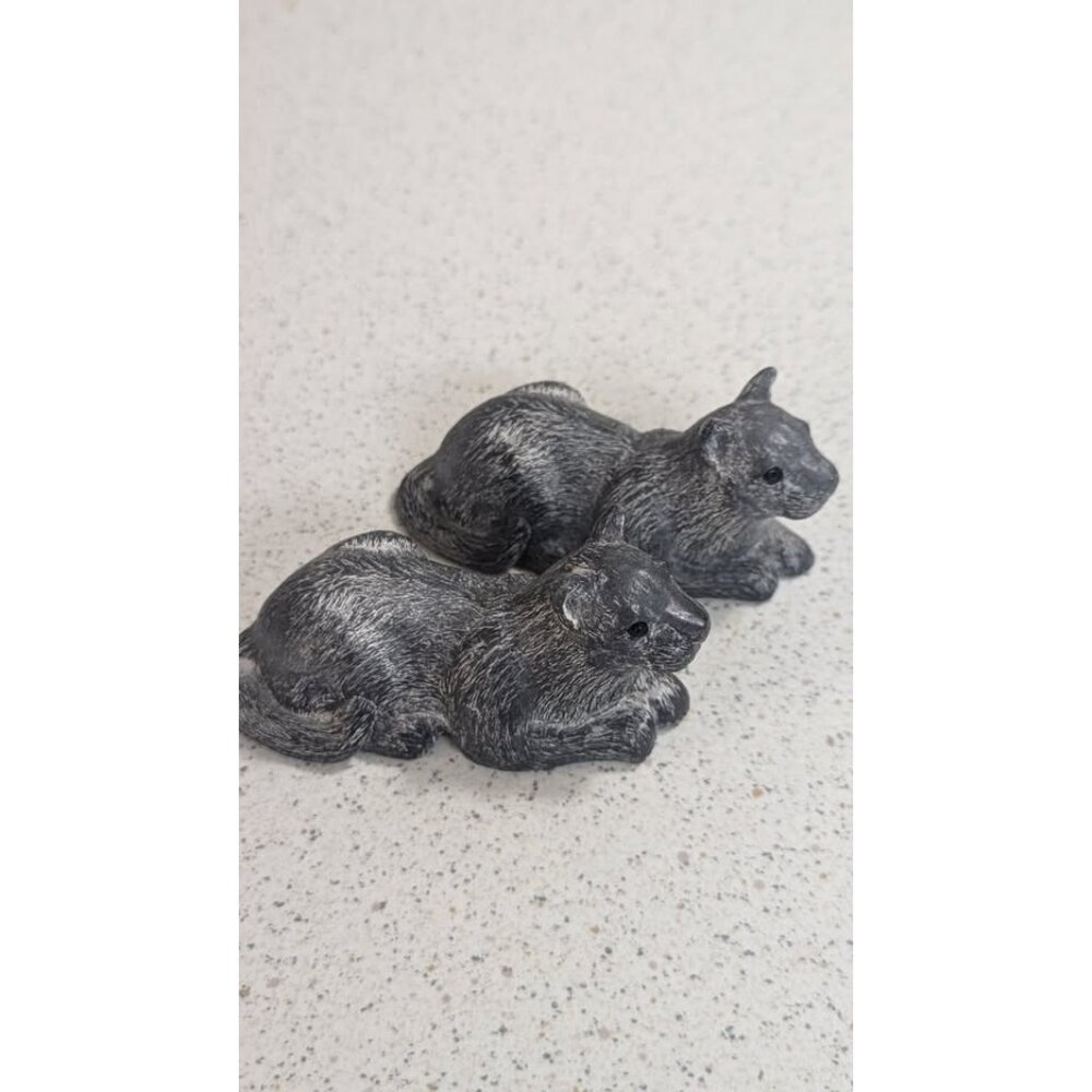 Vintage WOLF ORIGINAL Crouching Cat